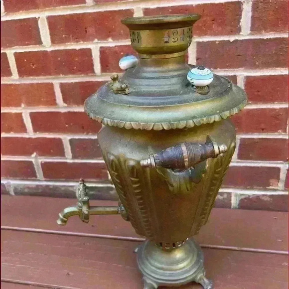 Antique 19th century USSR Russian samovar in excellent condition - Picture 3 of 6